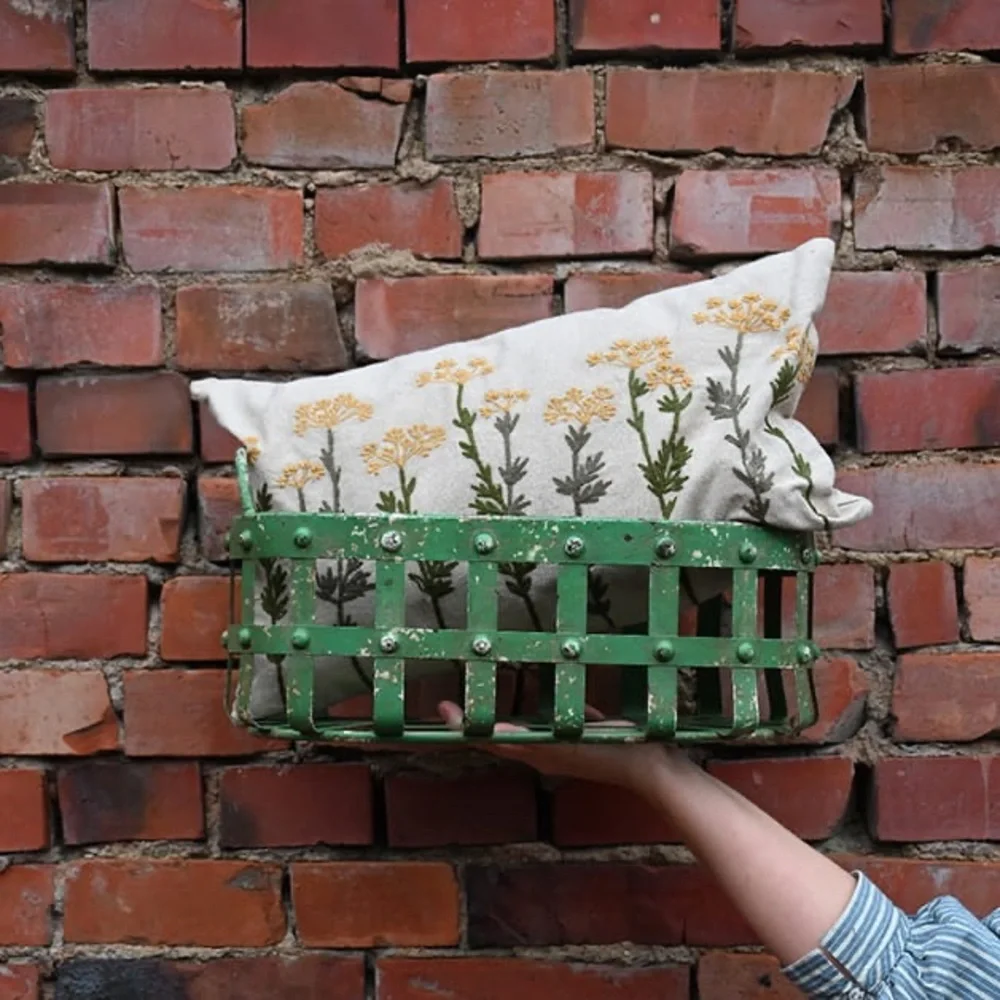 Miljögården - METAL BASKET HAROLD OVAL ANTIQUE Green
